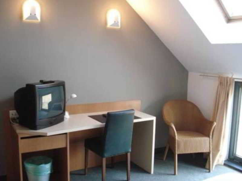 Hobbit Hotel Brussels Airport Zaventem Εξωτερικό φωτογραφία